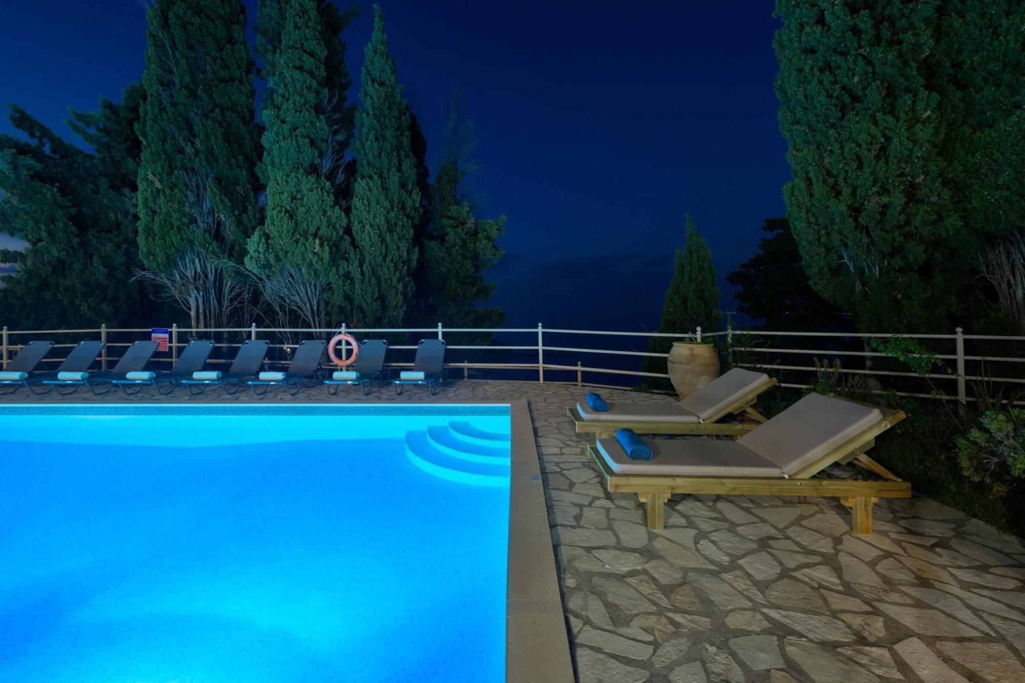 Pangolas Apartments Paxos Longos  Exterior photo