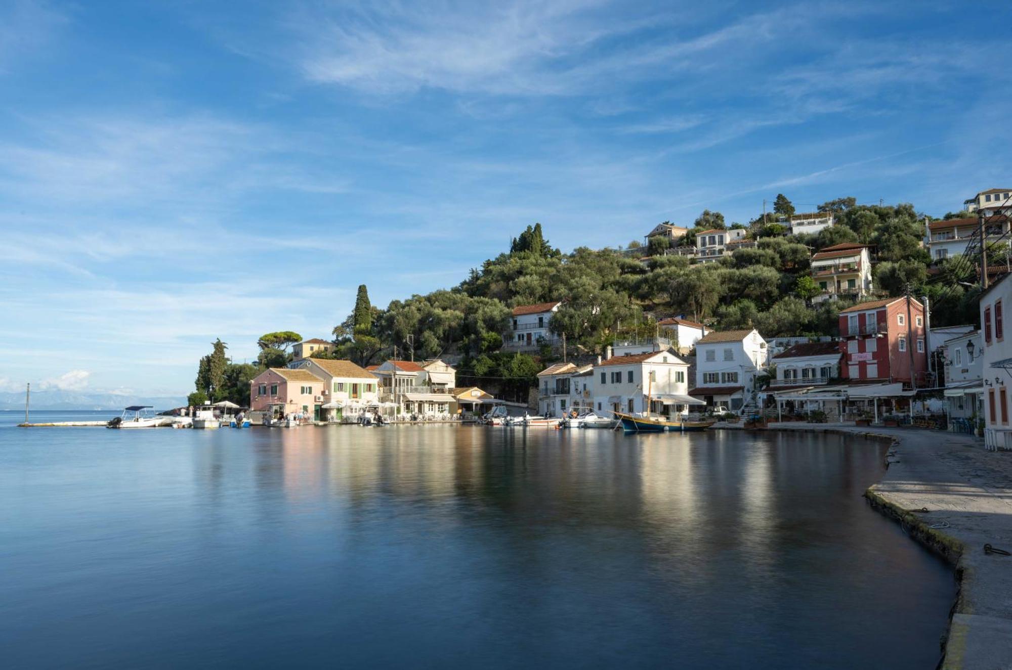 Pangolas Apartments Paxos Longos  Exterior photo
