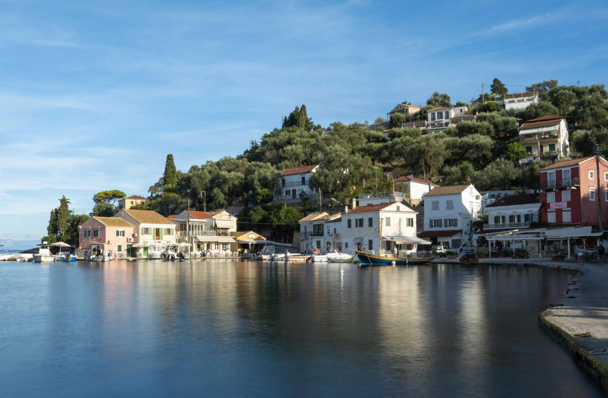 Pangolas Apartments Paxos Longos  Exterior photo