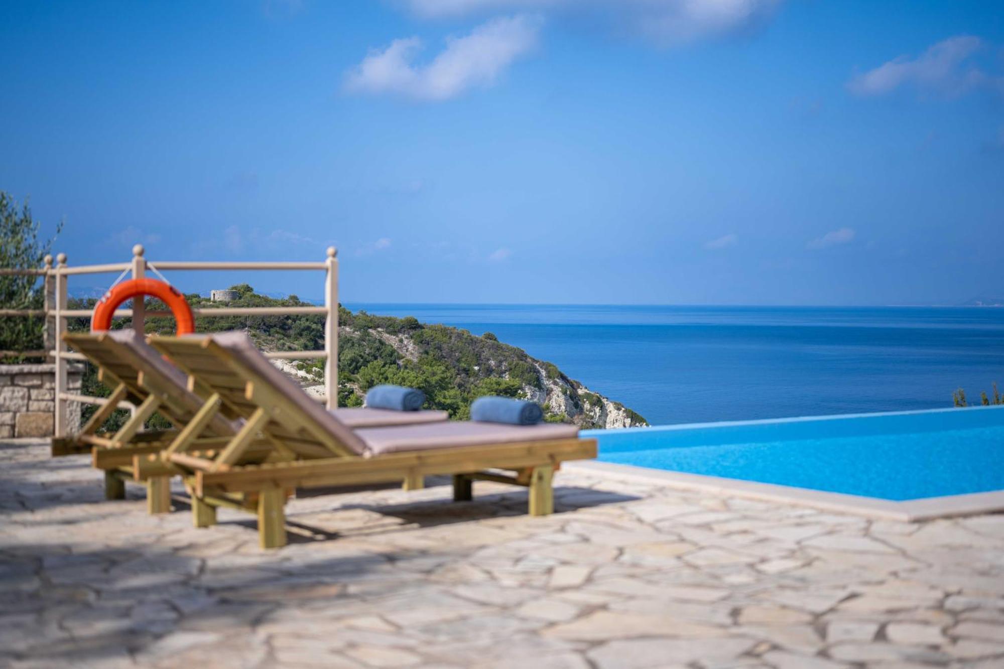 Pangolas Apartments Paxos Longos  Exterior photo